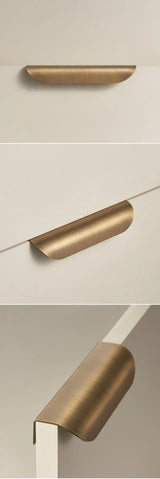 HeritageCurve Brass Cabinet Pull – Antique Shell-Design Drawer & Cabinet Handle (2.52” Center-to-Center)