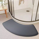 AquaVelours Super Absorbent Bath Mat – Ultra-Soft Coral Velvet, Non-Slip, Quick-Dry