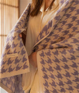 HoundLuxe Vintage Houndstooth Cotton Face Towel – Skin-Friendly, Absorbent & Elegant