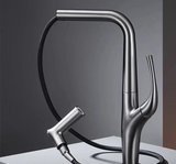 AquaLuxe – Luxury Pull-Out Kitchen Faucet | Brushed Gold & Black