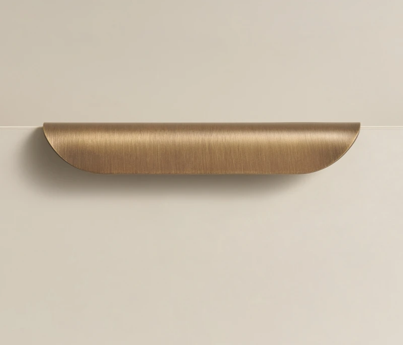 HeritageCurve Brass Cabinet Pull – Antique Shell-Design Drawer & Cabinet Handle (2.52” Center-to-Center)