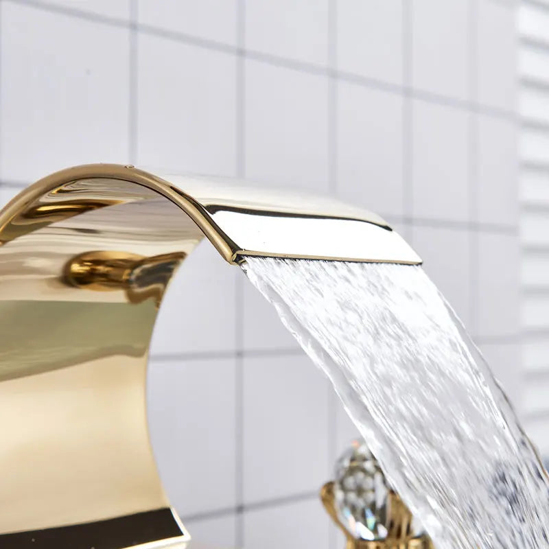 Aurevista Heritage 3-Hole Bathroom Faucet – Dual Handle Widespread Sink faucet in Solid Brass (Gold, Chrome, Brushed Nickel, Oil-Rubbed Bronze)