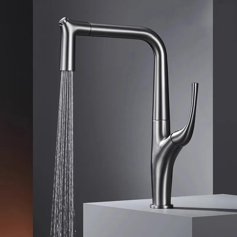 AquaLuxe – Luxury Pull-Out Kitchen Faucet | Brushed Gold & Black