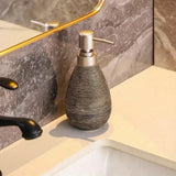 CeramicaVintage Heritage Pump Dispenser – Retro Ceramic Refillable Soap Bottle for Kitchen & Bathroom | Classic Farmhouse & Timeless Décor
