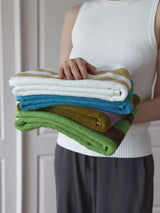 RetroStripe Luxe Cotton Towel – Striped Luxury Towel in Hotel Quality
