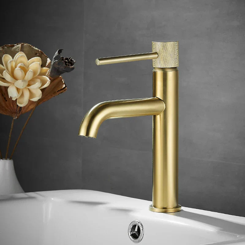 NoirÉlan Matte Black Luxury Bathroom Faucet – Solid Brass Single-Handle Sink faucet with Hot & Cold Control