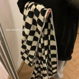 CheckMate Black & White Plaid Towel Set – 100% Polyester Coral Fleece