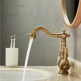 HeritageFlow Pull-Out Bronze Kitchen Faucet – Retro Antique Solid Brass Single-Handle Sink faucet with Swivel & Retractable Spout