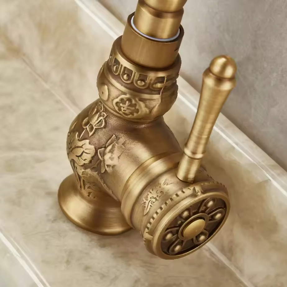 HeritageFlow Pull-Out Bronze Kitchen Faucet – Retro Antique Solid Brass Single-Handle Sink faucet with Swivel & Retractable Spout