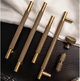 Nurlin Solid Antique Brass Cabinet Handle – Diamond-Cut Cross Knurl T-Bar Handle, Retro & Industrial Design (320mm / 12.6″)