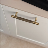 Nurlin Solid Antique Brass Cabinet Handle – Diamond-Cut Cross Knurl T-Bar Handle, Retro & Industrial Design (320mm / 12.6″)